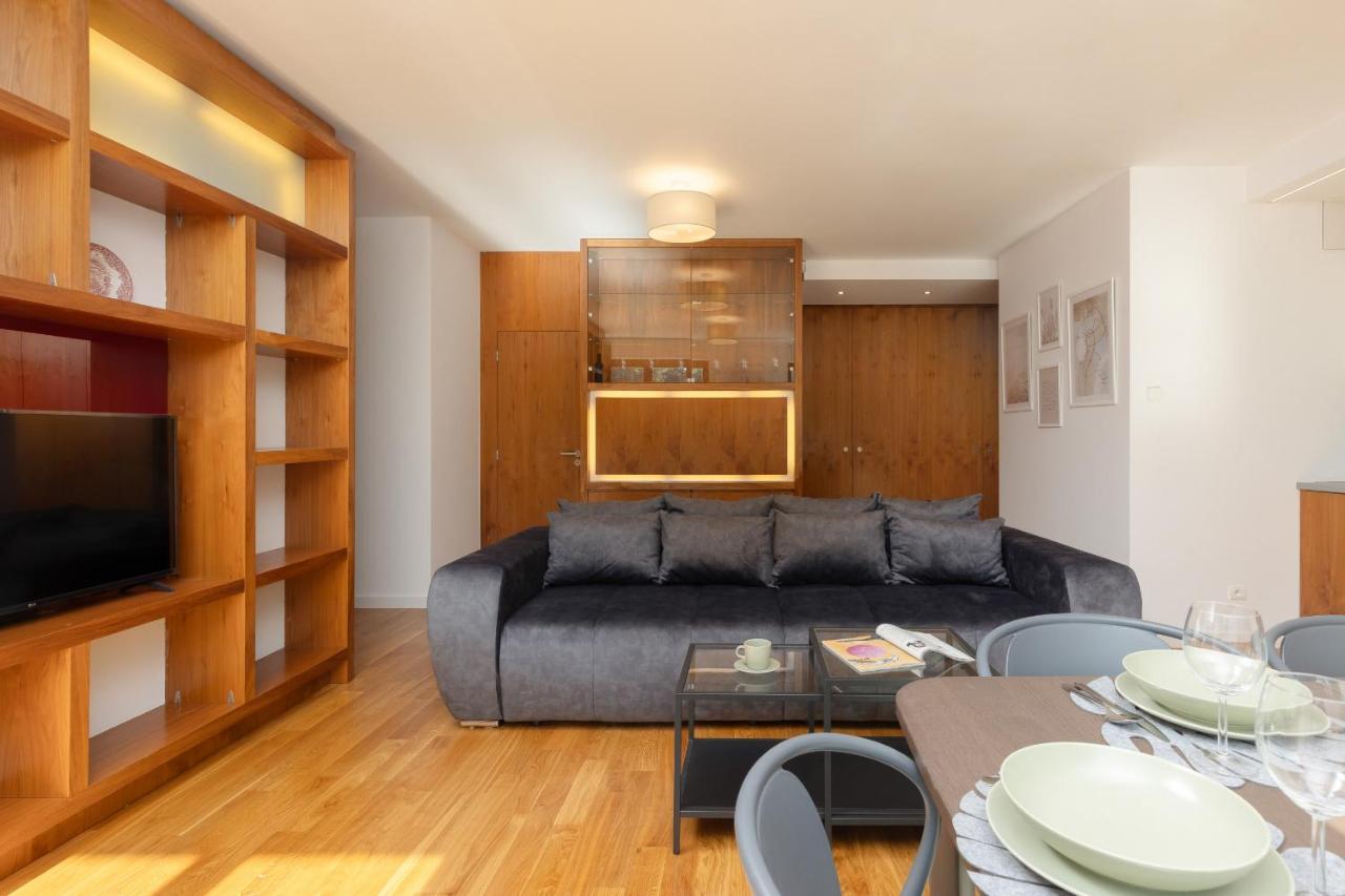 Old Mokotow Spacious Two-Bedroom Apartment By Noclegi Renters Varsovia Exterior foto